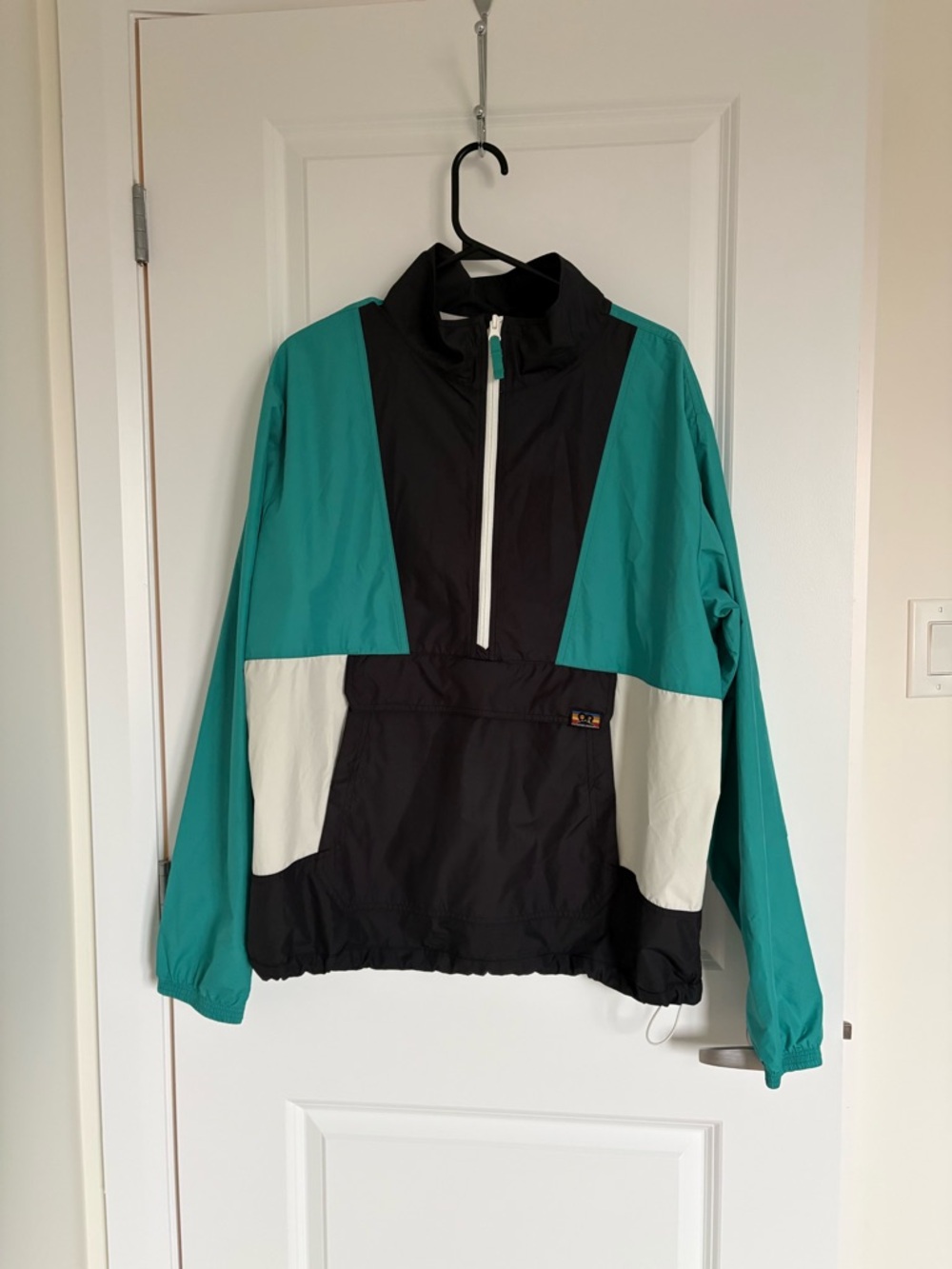 Outdoor Research Teal, Black & Cream Pullover Windbreaker